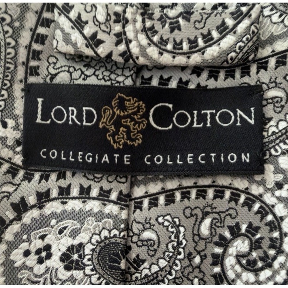 Lord R Colton Collegiate Collection Men's Paisley Tie Black White Gray Necktie - Picture 3 of 3
